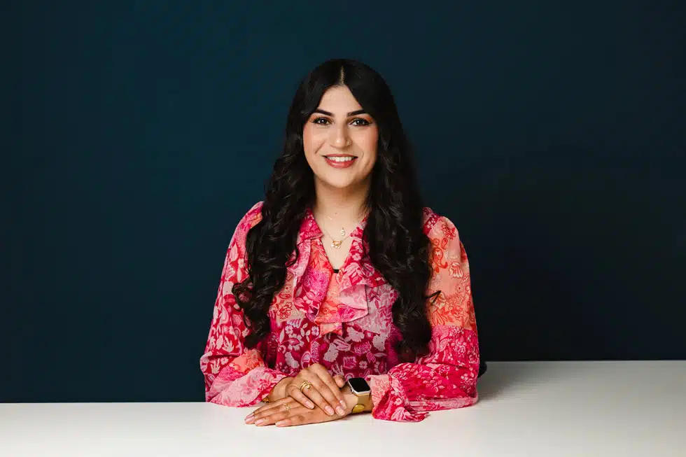 female financial adviser
